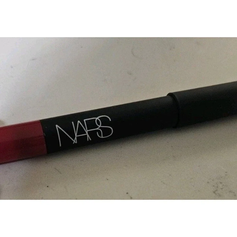 Nars Velvet Matte Lip Pencil Dragon Girl  - Travel Size NIB (#m1.5)